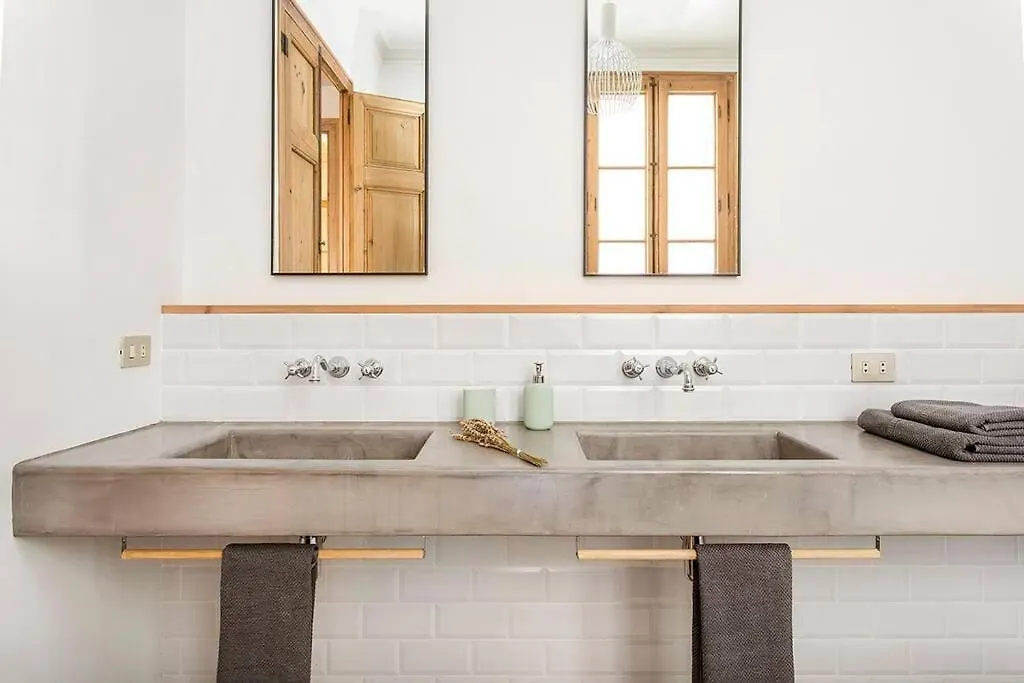 Canela Homes Barcelona Concepcio 0*,